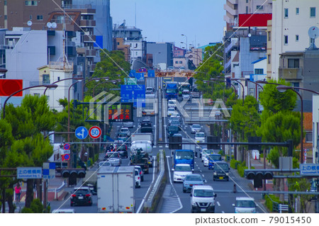 關那那大道 7 號公路的城市景觀 [交通圖像] 79015450