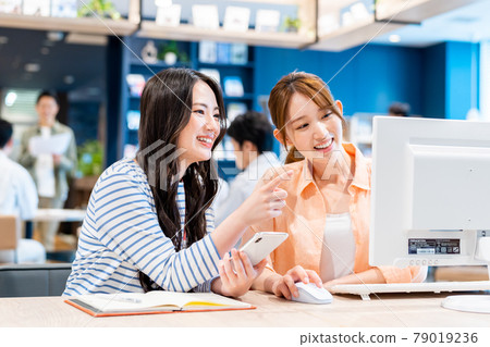 Office young engineer shooting cooperation: Creadisce (Maruzen-Yushudo Co., Ltd.) Office young engineer shooting cooperation: Creadisce (Maruzen-Yushudo Co., Ltd.) 79019236