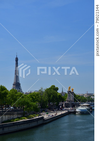 The Seine river seen from the Pont de la Concorde, Paris, France, taken on May 27, 2020. The Seine river seen from the Pont de la Concorde, Paris, France, taken on May 27, 2020. 79021344