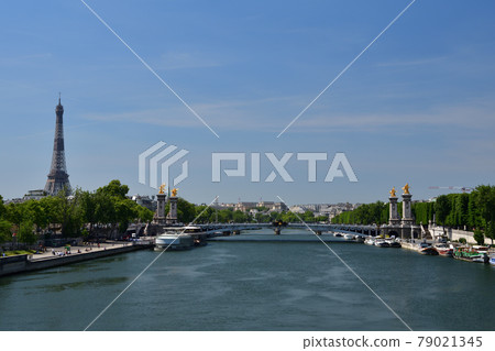 The Seine river seen from the Pont de la Concorde, Paris, France, taken on May 27, 2020. The Seine river seen from the Pont de la Concorde, Paris, France, taken on May 27, 2020. 79021345
