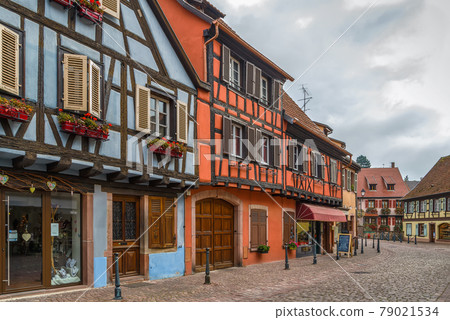 Street in Kaysersberg, Alsace, France 79021534