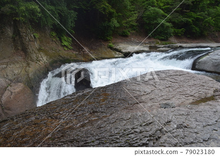 [Numata City, Gunma Prefecture] Masuhi Waterfall 79023180