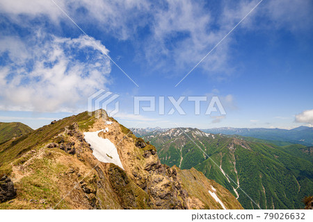 Tanigawadake Oki's ears in the blue sky and snowy season 79026632