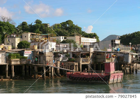 Sam Ka Tsuen typhoon shelter harbor, Yau Tong, HK 19 Sept 2005 79027845