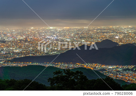 北海道札幌夜景日本新三大夜景城市景觀手稻山未開發風光HDR 79028006
