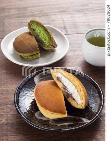 生銅鑼燒原味和抹茶味 生銅鑼燒原味和抹茶味 79028024