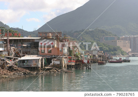 Sam Ka Tsuen, Sam Ka Tsuen typhoon shelter, hk 19 Sept 2005 79028765