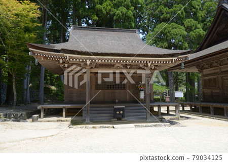 和歌山縣高野町高野山團上加蘭孔雀館 79034125