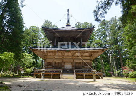 Koyasan Danjo Garan West Tower, Koya Town, Wakayama Prefecture Koyasan Danjo Garan West Tower, Koya Town, Wakayama Prefecture 79034129