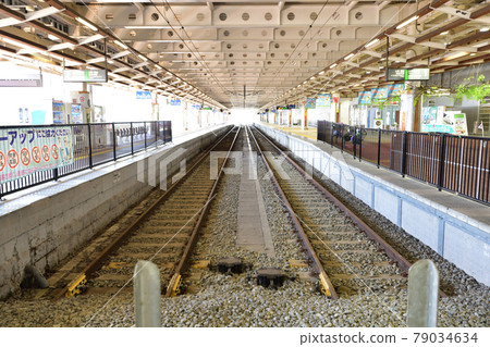 In the summer of 2020, the scenery from the train window from Nozoki Station on the Ou Line to Shinjo Station 79034634