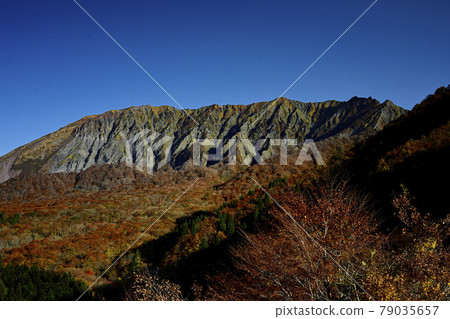秋大山 秋大山 79035657
