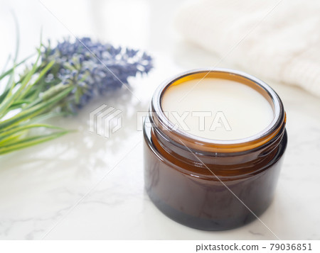 Shea butter 79036851