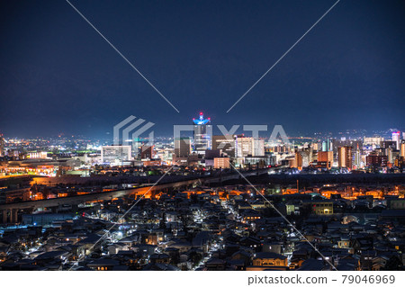 《富山縣》 富山市中心夜景，吳羽山展望台 79046969
