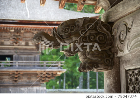 和歌山縣高野町正殿正門的雕塑高野山金剛部寺 79047374