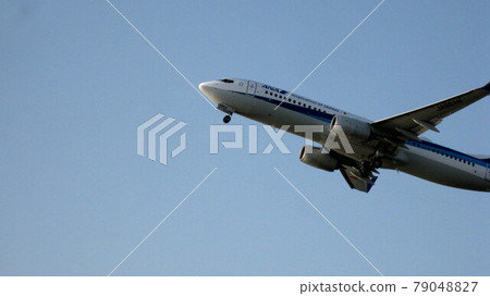 A takeover aircraft A takeover aircraft 79048827