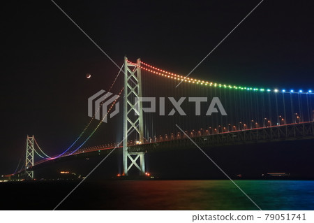 Akashi Kaikyo Bridge Akashi Kaikyo Bridge 79051741