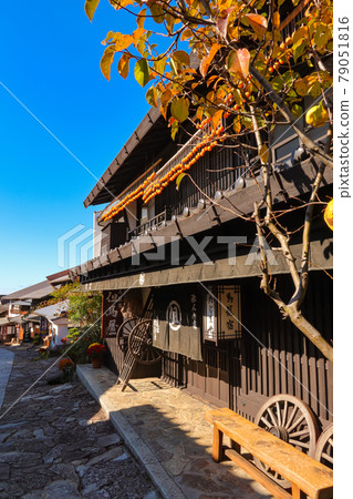 秋天的馬籠旅館，舊街景 <岐阜縣中津川市> 79051816