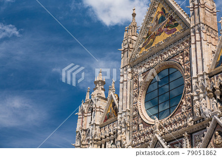 意大利錫耶納錫耶納大教堂的正面 79051862