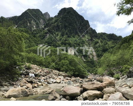 北陸峽谷的自然風光 北陸峽谷的自然風光 79056786