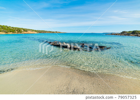 Spiaggia del Relitto in Caprera 79057325