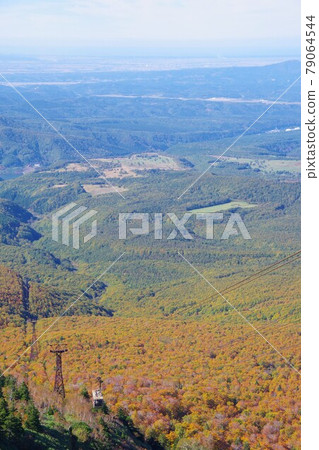 Aomori Prefecture and Aomori city and autumn leaves as seen from Hakkoda Ropeway Aomori Prefecture and Aomori city and autumn leaves as seen from Hakkoda Ropeway 79064544