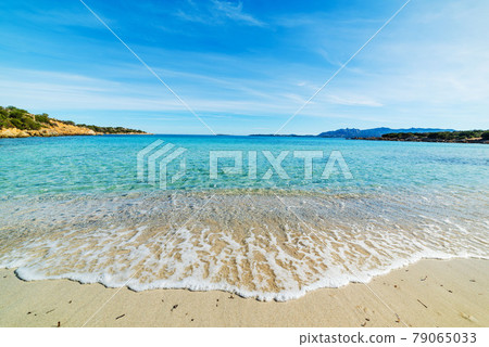 Blue sea in Spiaggia del Relitto Blue sea in Spiaggia del Relitto 79065033