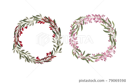 Foliage and Berry Twig Arranged in Floral Wreath Vector Set 79069398