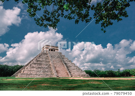 Ruins of the ancient Mayan civilization in Chichen Itza. Mexico. Ruins of the ancient Mayan civilization in Chichen Itza. Mexico. 79079450
