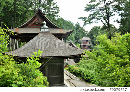 木屋山長明寺 [滋賀縣近江八幡市長明寺町] 79079757