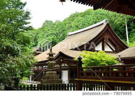 Chomeiji Temple (Chomeiji-cho, Omihachiman City, Shiga Prefecture) [Chomeiji-cho, Omihachiman City, Shiga Prefecture] 79079895