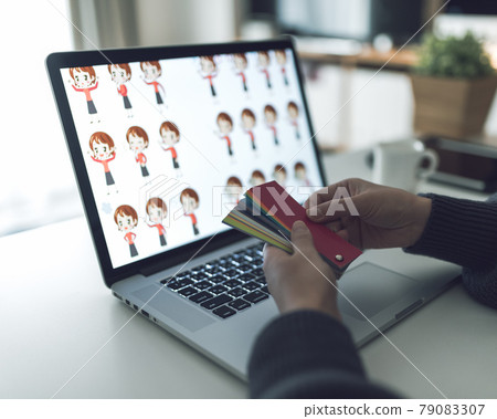 Creative scene 79083307