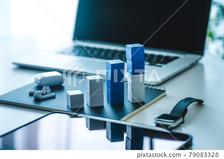 bar graph, graphing, growing 79083328