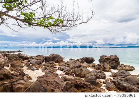 Koh Khai Nai island, Thailand. 79086961
