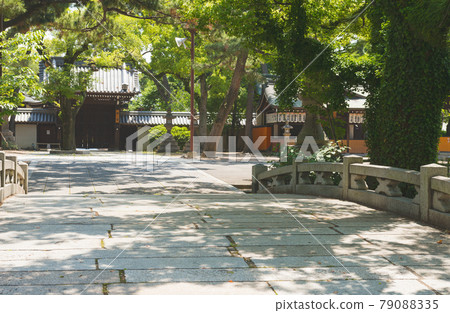 Sumiyoshi Taisha Shrine 79088335
