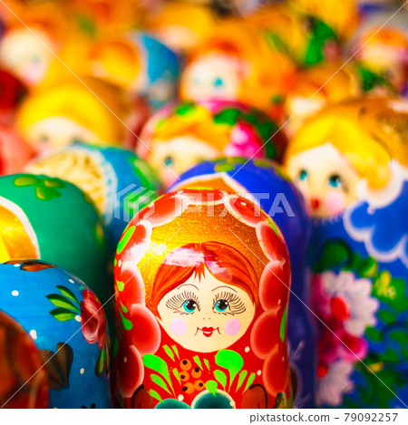Colorful Russian nesting dolls at the market Colorful Russian nesting dolls at the market 79092257