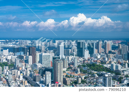 <<Tokyo>> Tokyo city image, early summer 79096210