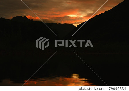 Sunset water mirror Sunset water mirror 79096884
