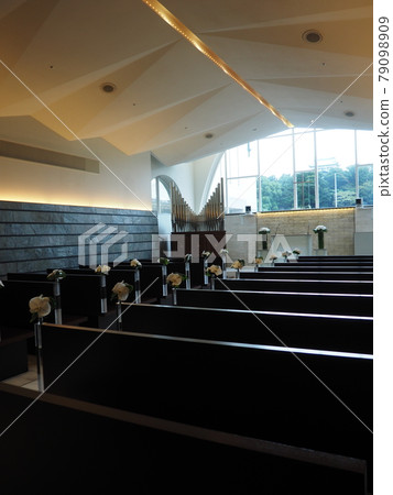 Former Nagoya Castle Hotel Chapel 79098909