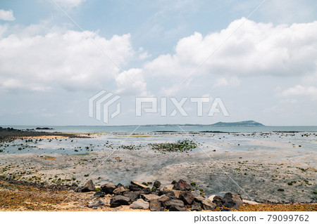 Jongdal-ri beach and Udo Island in Jeju Island, Korea 79099762