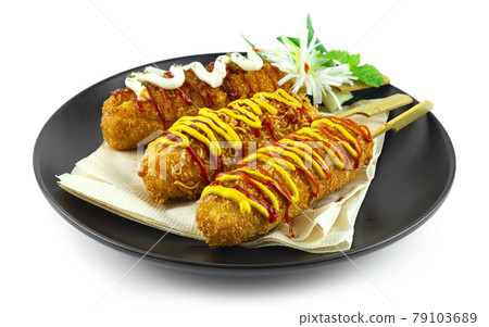 Cheese Corndog 3 Favourite Instant noodles, French fries Potato and Bread Crumbs 79103689