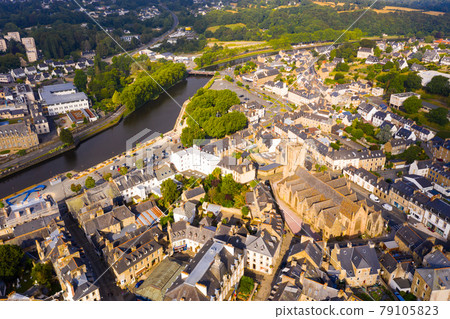 Scenic view of the city of Lannion in the Brittany region 79105823
