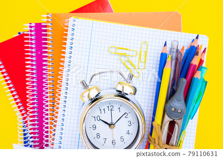 back to school 79110631