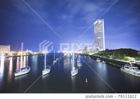 Night view of Toki Messe and Shinano River seen from Ryutoo Bridge [Niigata Prefecture] 79111822