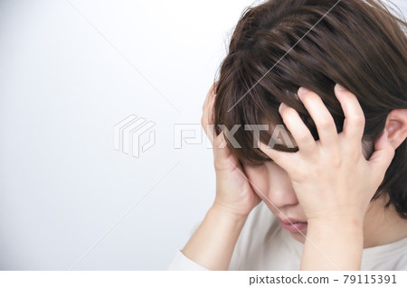 Woman female 79115391