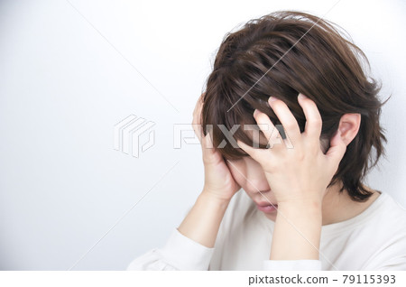 Woman female 79115393