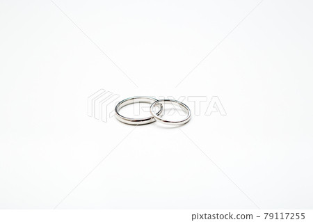 wedding ring 79117255