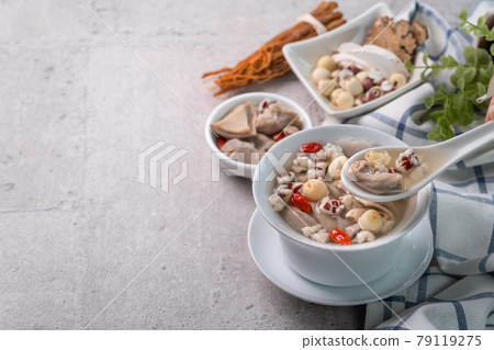 台灣 小吃 四神湯 四臣湯 Taiwan four herb soup モツ入り薬膳スープ 台灣 小吃 四神湯 四臣湯 Taiwan four herb soup モツ入り薬膳スープ 79119275