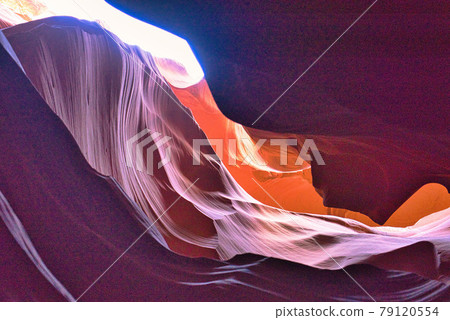 Antelope Canyon is one of the world's most famous crevice canyons. Antelope Canyon is one of the world's most famous crevice canyons. 79120554