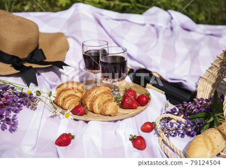 Romantic picnic scene on summer day Romantic picnic scene on summer day 79124504
