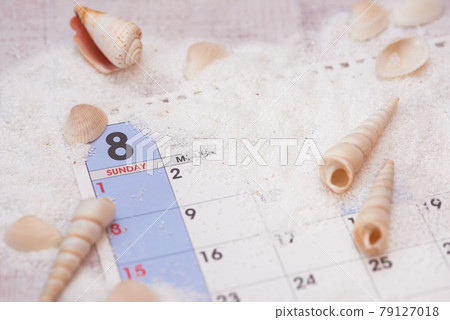 八月夏天的形象 八月夏天的形象 79127018